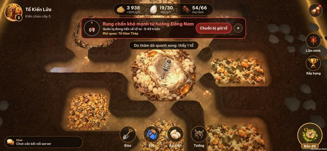 Queen Below nest view with a vibration warning from approaching raiders